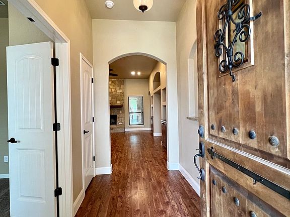 3rd image of 2249 Sungate Dr