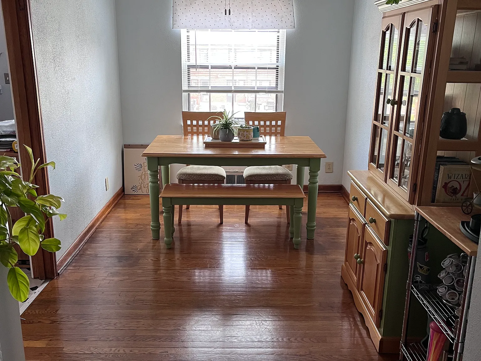 2 bed, 1200 sqft, $1,000 — Photo 1