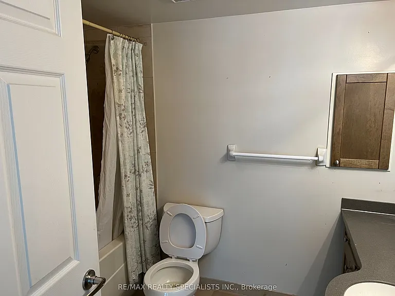 763 Bay St #3907 — Photo 16