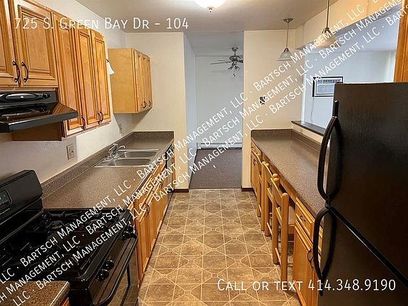 4th image of 725 Green Bay Dr #202