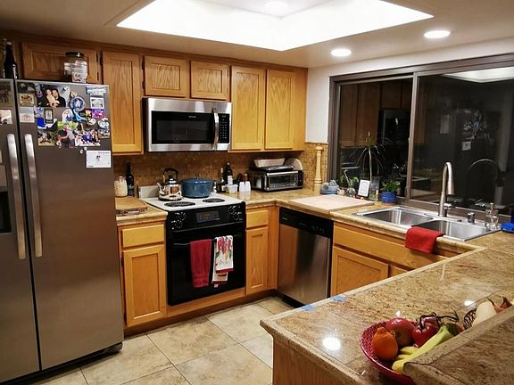 5th image of 7906 Rocky Point Ct