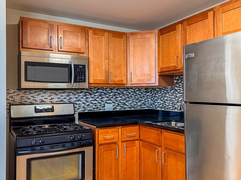 1st image of 5208 W Montana St #3