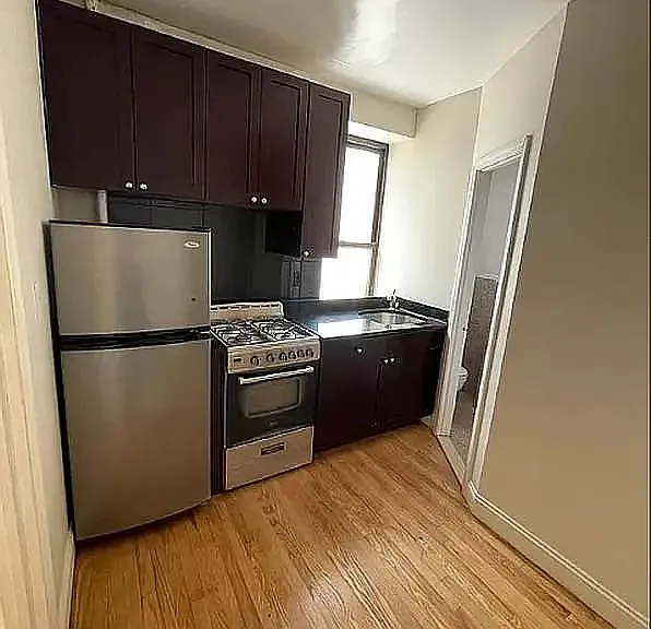 212 Avenue B #12 — Photo 9