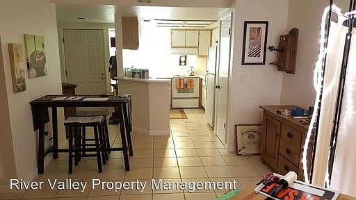 5th image of 5905 Gloria Dr APT 7