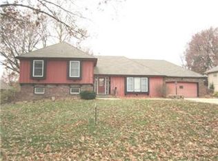 4304 S Briarcliff Ave, Independence, MO 64055