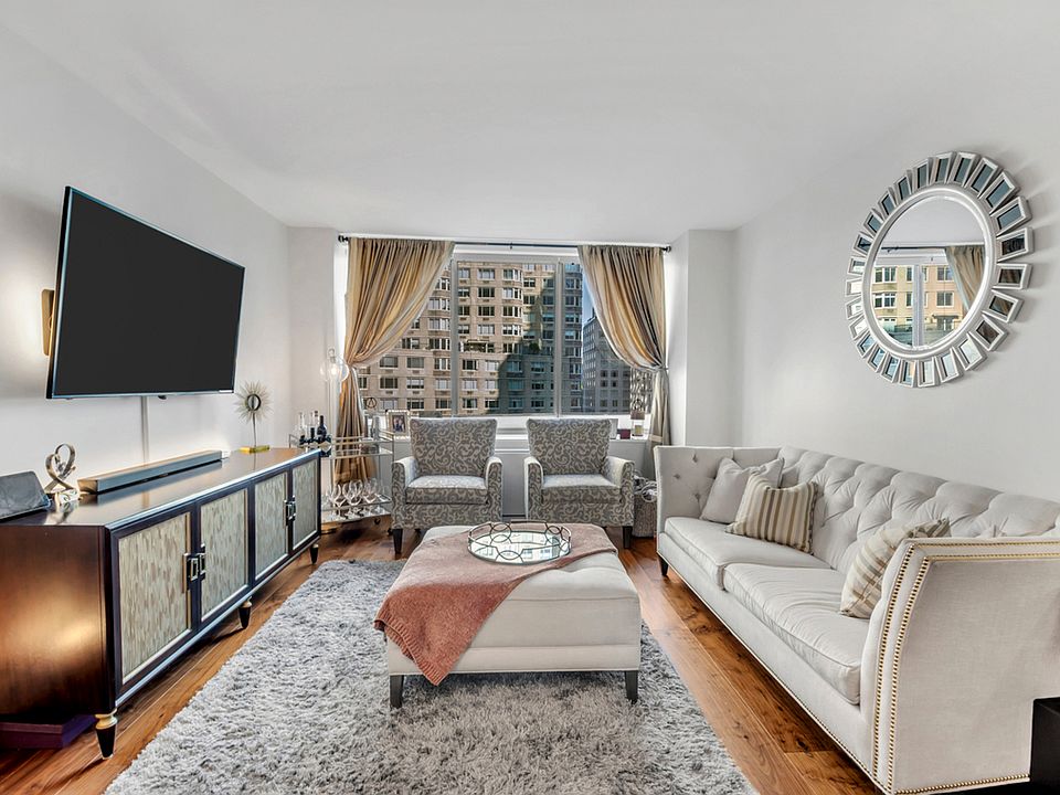1st image of 61 W 62nd St APT 6D