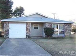 11702 Doe Run Dr, Little Rock, AR 72209
