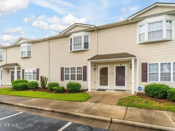 3809 E Vancroft Cir Unit C5, Winterville, NC 28590