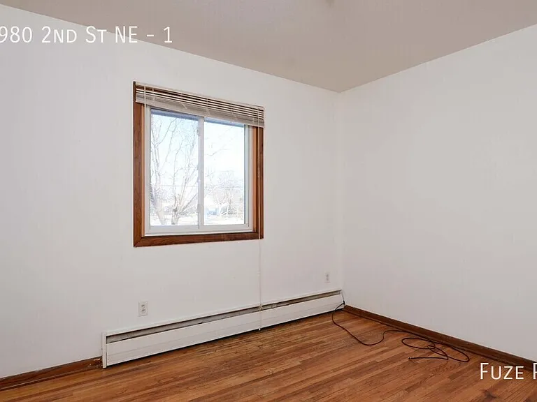 5980 2nd St NE #1 — Photo 4