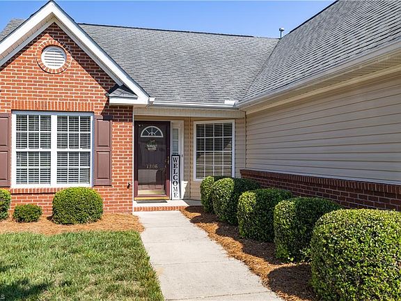 5th image of 1306 Bayswater Dr