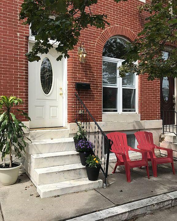 1st image of 130 N Milton Ave