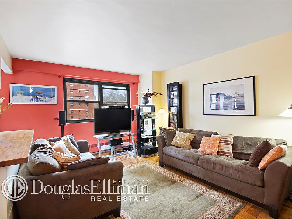 2nd image of 230 Jay St APT 5E