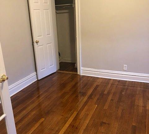 3rd image of 24 Kensington Ave