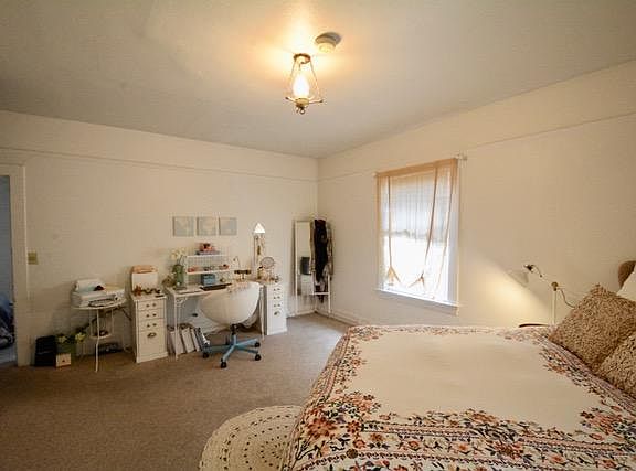 5th image of 2635 Hillegass Ave