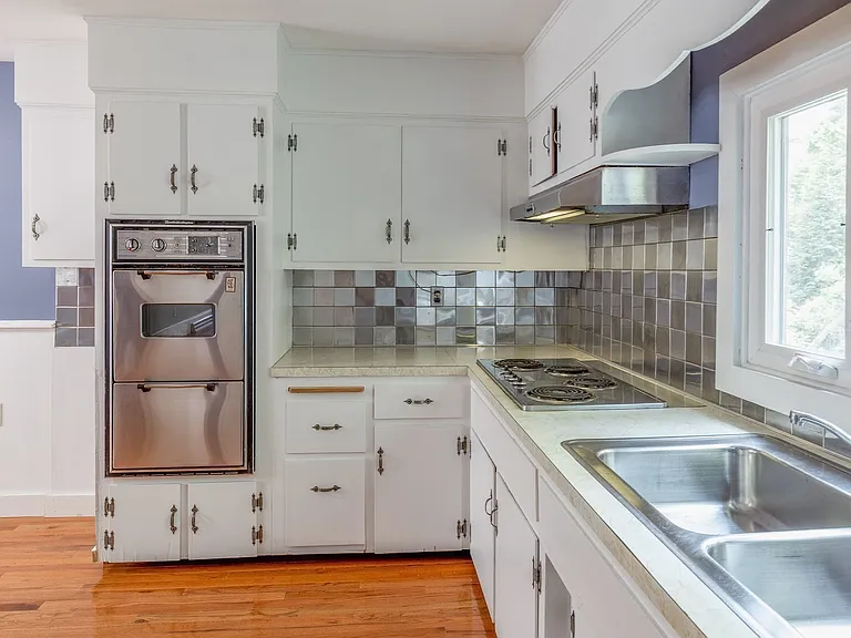 10 Samoset St #1 — Photo 4