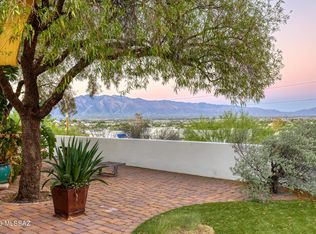 3035 W Calle Gardenias, Tucson, AZ 85745