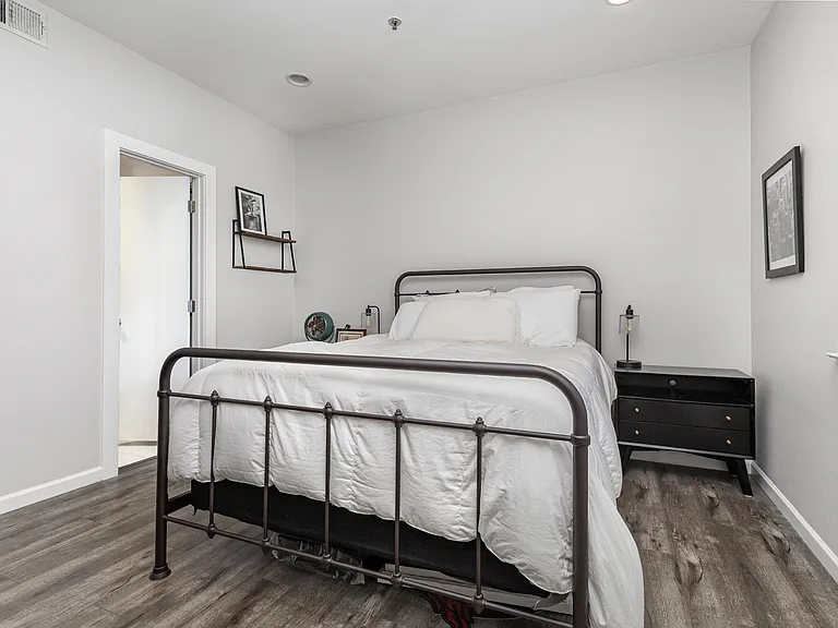 4111 Cole Ave #30 — Photo 12
