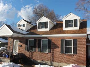 221 Hudson Ave E, Rensselaer, NY 12144
