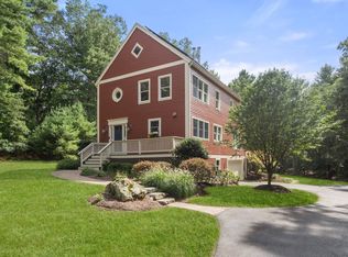 3 Goulding St E, Sherborn, MA 01770