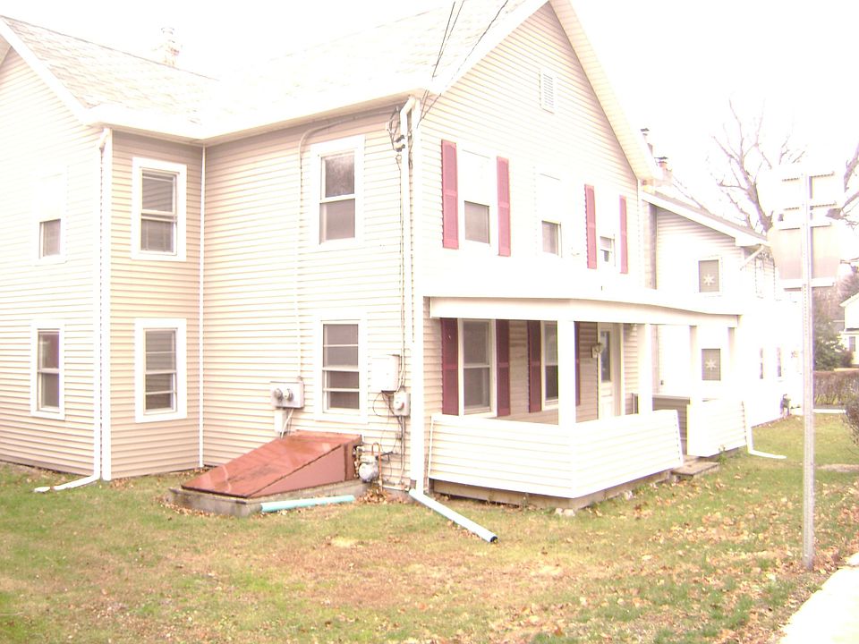 2nd image of 154 Broadway #9W
