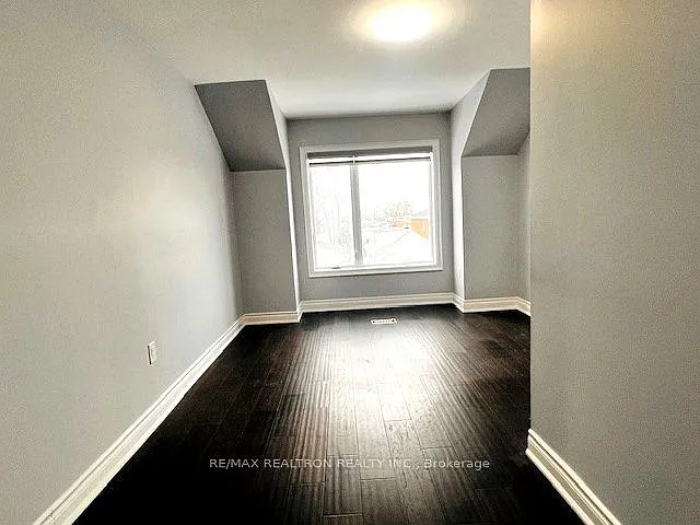 11 N Bonnington Ave #MAIN FL 2ND FL — Photo 18