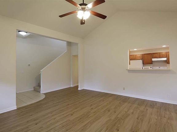 4th image of 91 Oluea St
