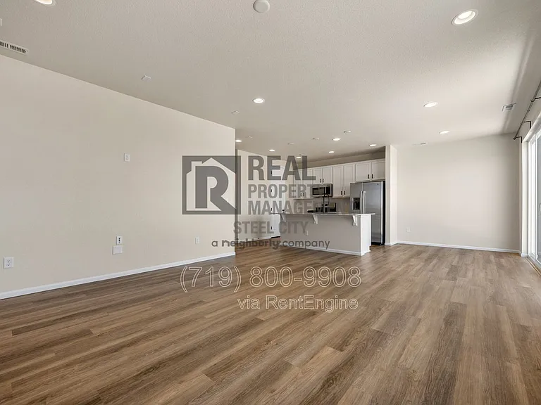 1941 Manassa St — Photo 20