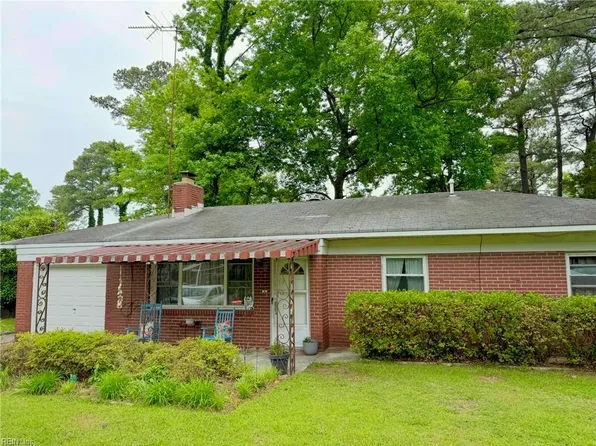 3541 Bow St, Virginia Beach, VA 23464