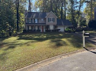 4243 Glenforest Way NE, Roswell, GA 30075