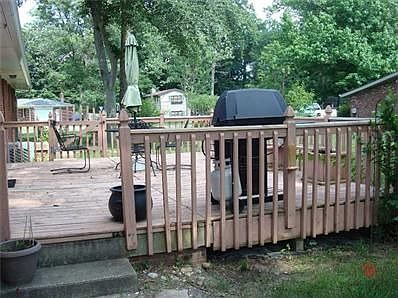 3rd image of 2415 E Edgewood Ave