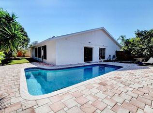 17768 Maplewood Dr, Boca Raton, FL 33487
