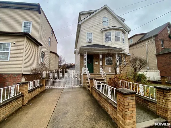 623-625-625 Adams Ave, Elizabeth, NJ 07201