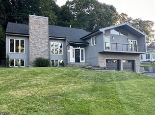 342 Pompton Ave, Pompton Lakes, NJ 07442