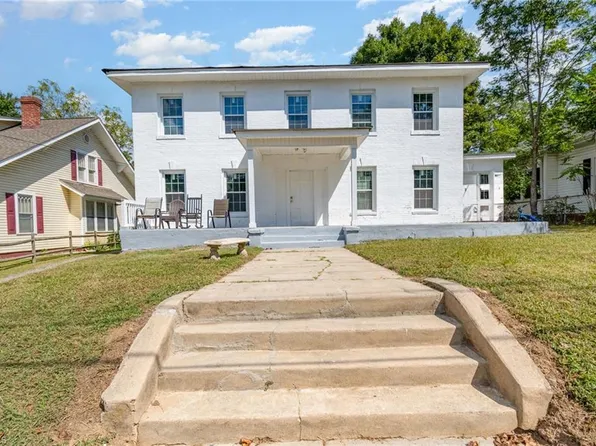 604 Wentworth St, Reidsville, NC 27320