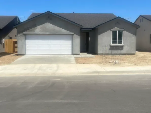 13320 4th Street, Parlier, CA 93648