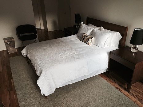 2nd image of 80 Saint James Pl APT 3A
