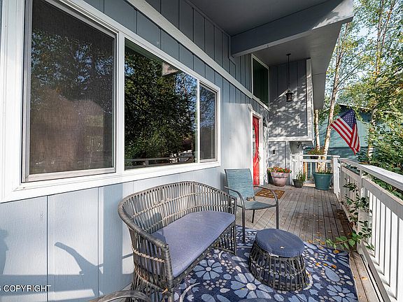 2nd image of 3311 Wells Cir