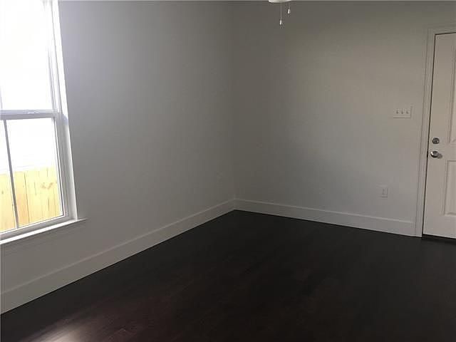 2nd image of 1022 N Roman St