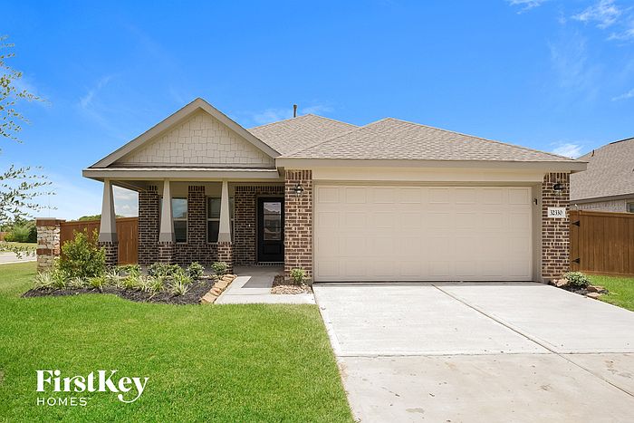 1st image of 32330 Melbrooke Dr