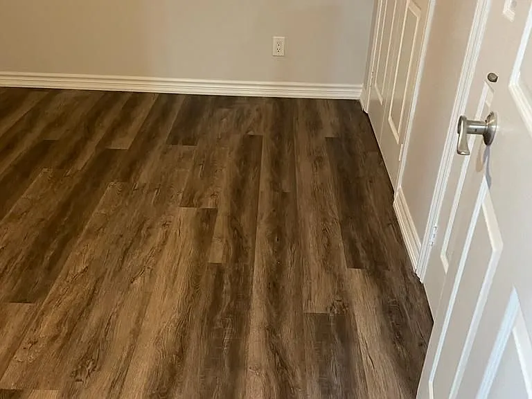 2419 Bankside Dr #LOWER — Photo 5