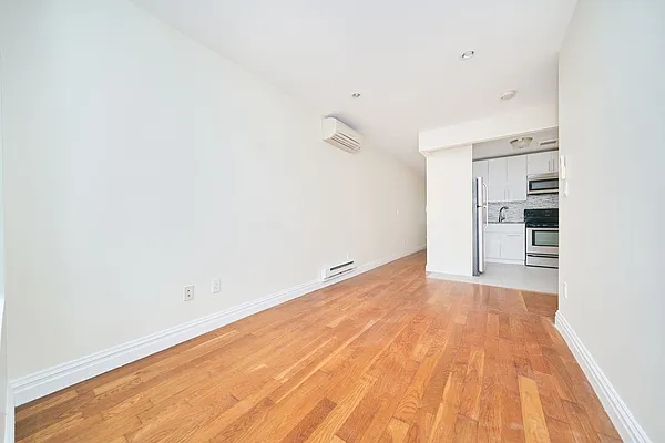 Rented by Living New York | media 3