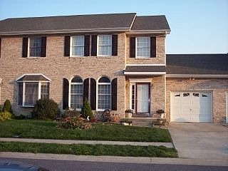 1st image of 111 Mandalay Dr