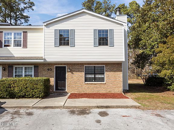 3rd image of 40 Donnell Avenue