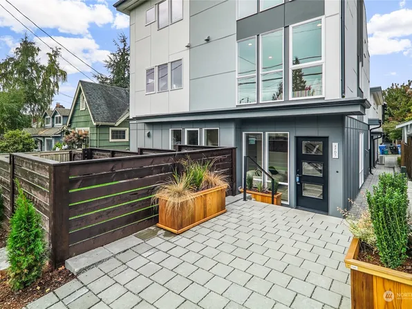 4765 35th Avenue NE, Seattle, WA 98105