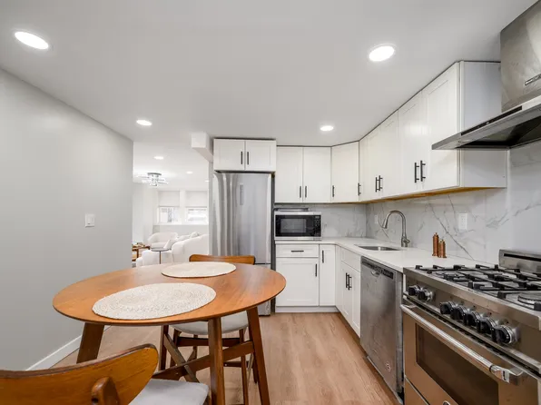 70 Bowers Street image 3 of 35