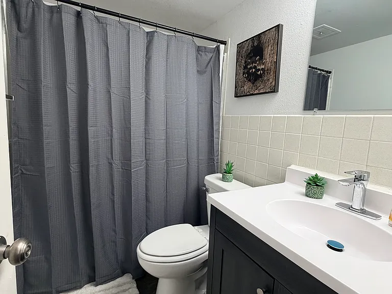 1717 C Ave NE #2 — Photo 9