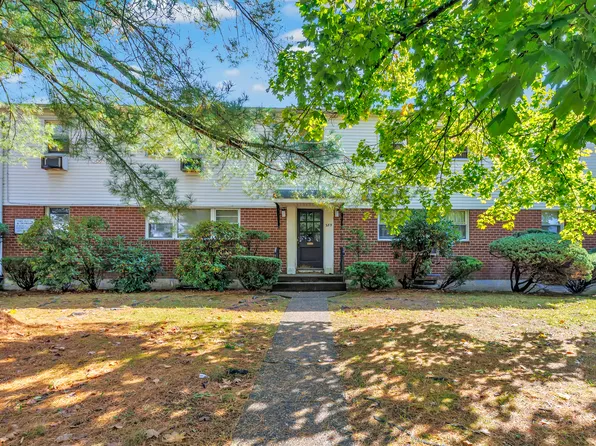 239 Cherry Hill Drive #2B, Bridgeport, CT 06606