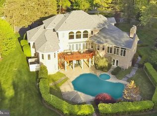 504 Scenic Way, Great Falls, VA 22066