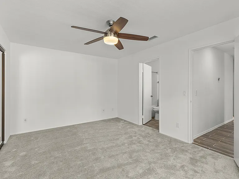 11239 Avenida De Los Lobos — Photo 11