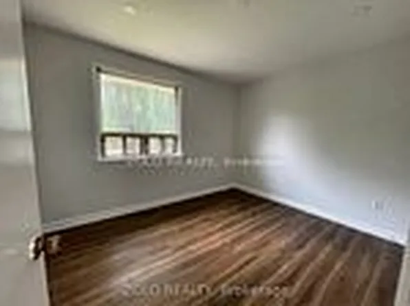 1644 Glenburnie Rd, Mississauga, ON L5G 3E5